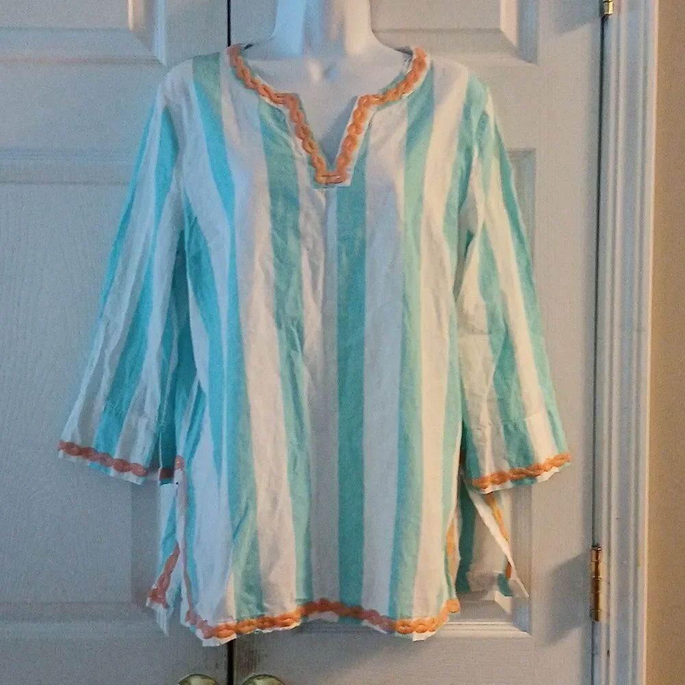 Crown & Ivy striped v neck beach vibe tunic Sz L EUC